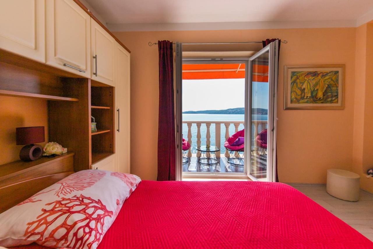 Apartments Marko Трогир Екстериор снимка