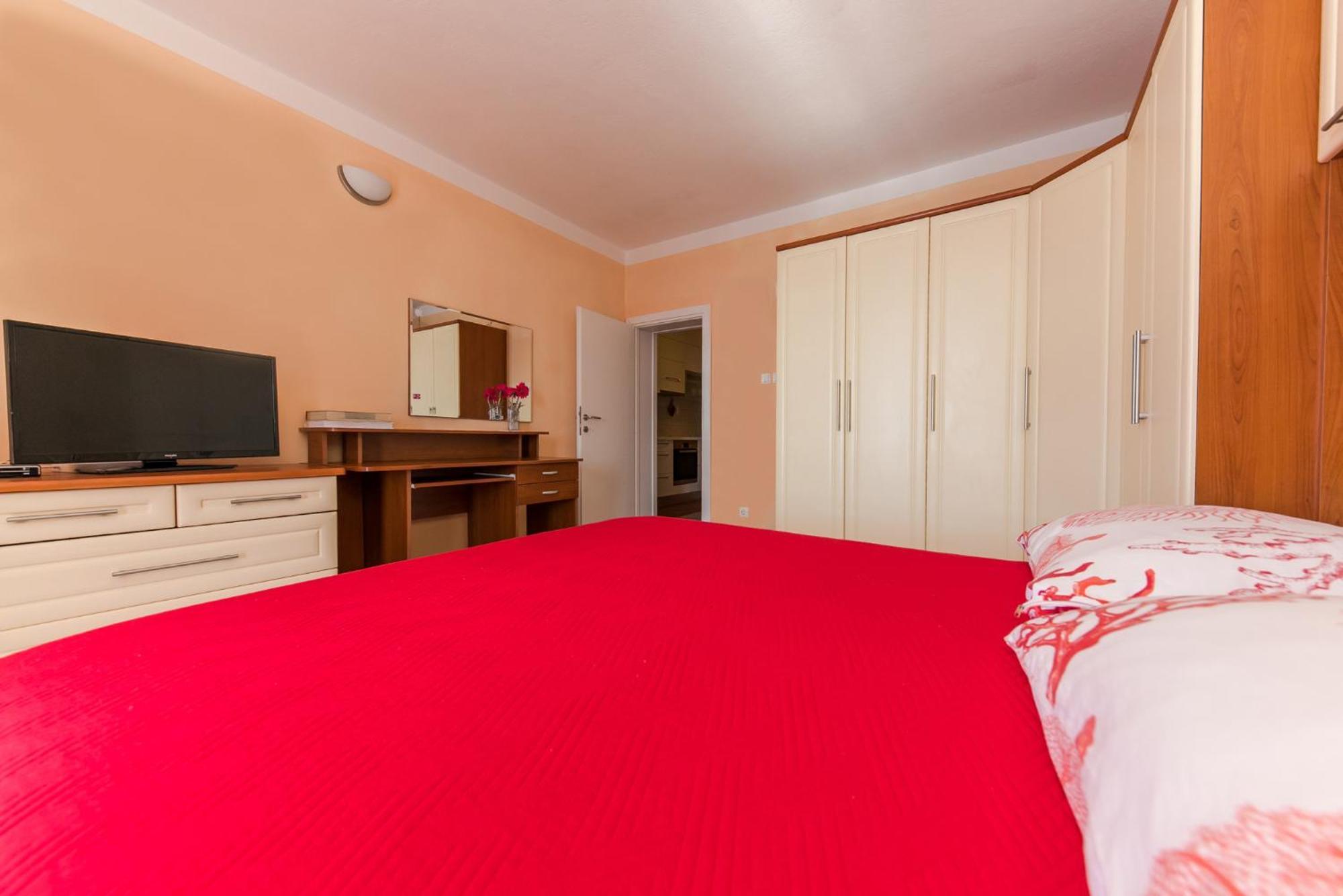 Apartments Marko Трогир Стая снимка